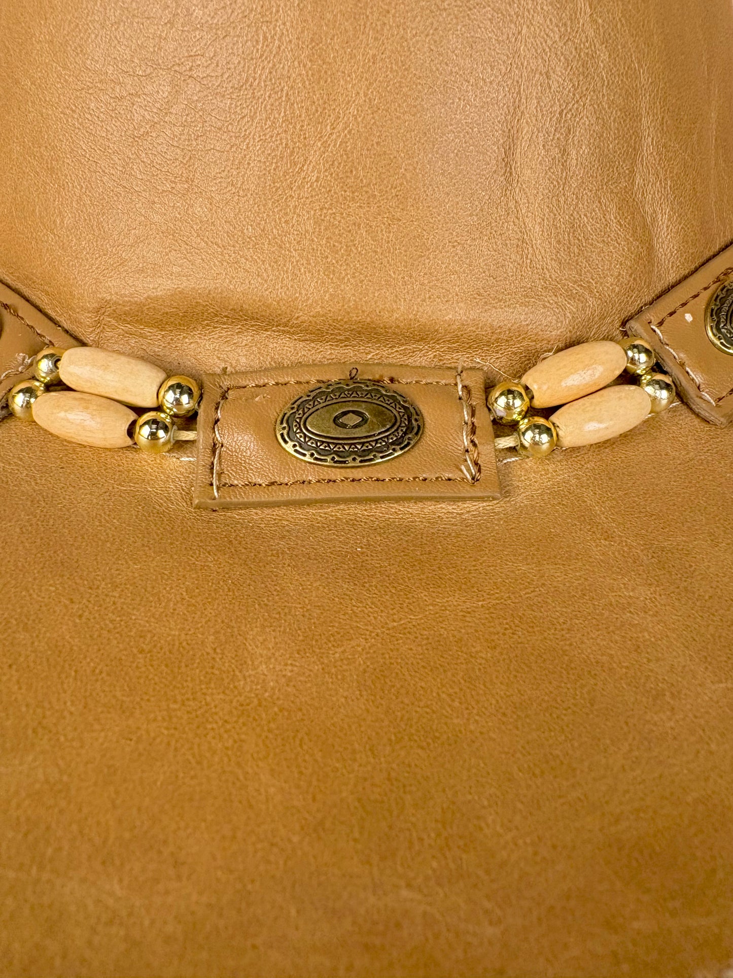 Desert Crown Leather Hat – Nomad Edition