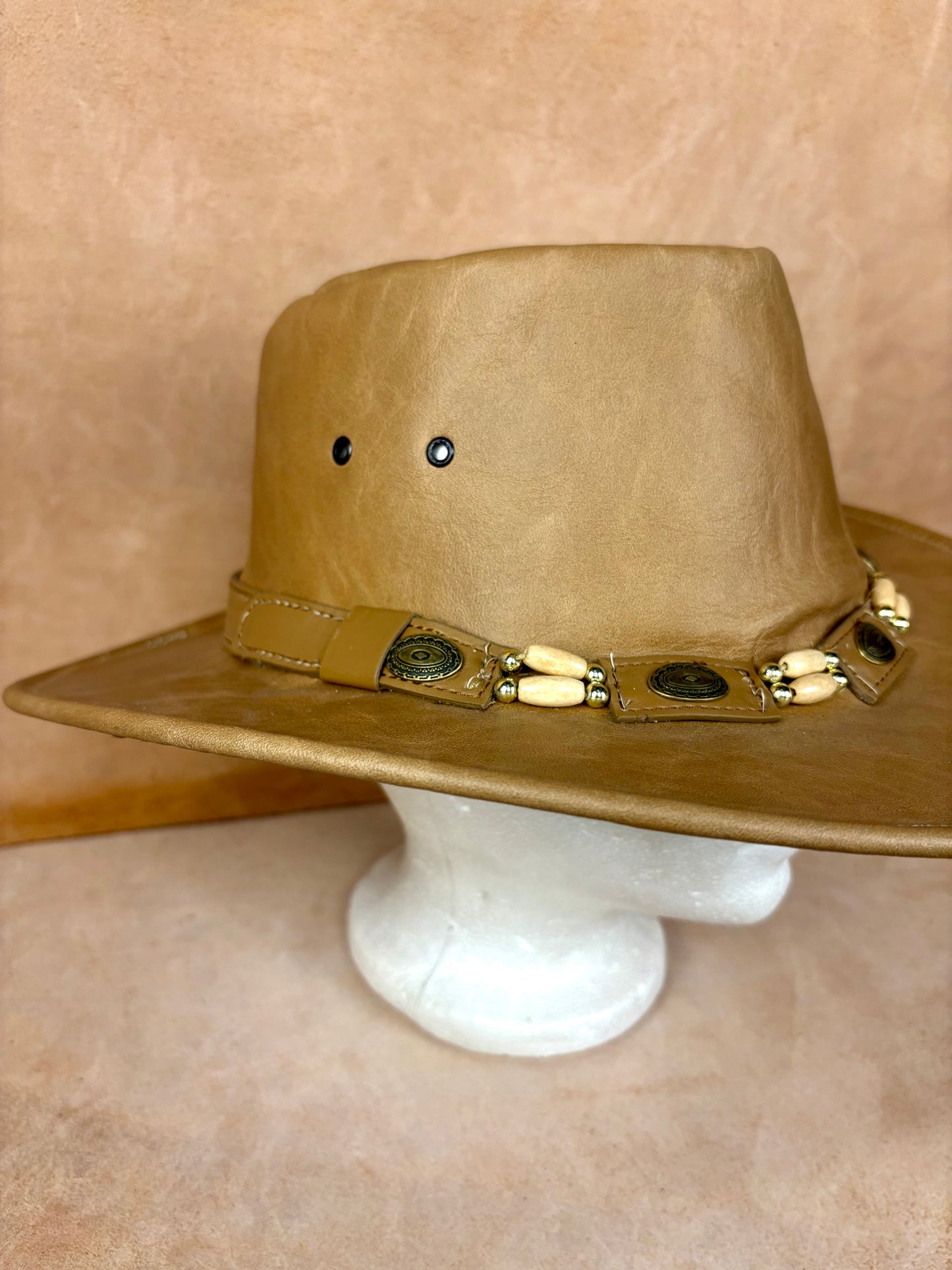 Desert Crown Leather Hat – Nomad Edition