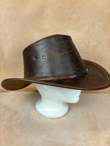 Desert Crown Leather Hat – Vintage Edition