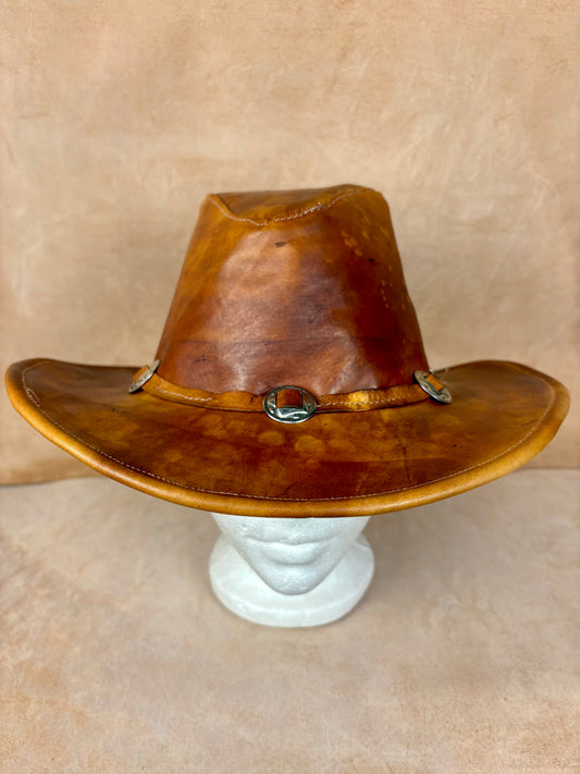Desert Crown Leather Hat – Outlaw Edition